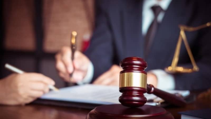 עורך דין ניירות ערך